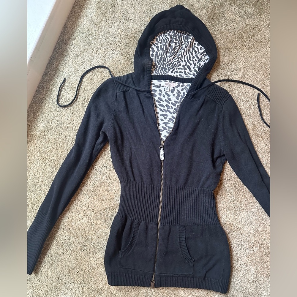 Cache hooded jacket